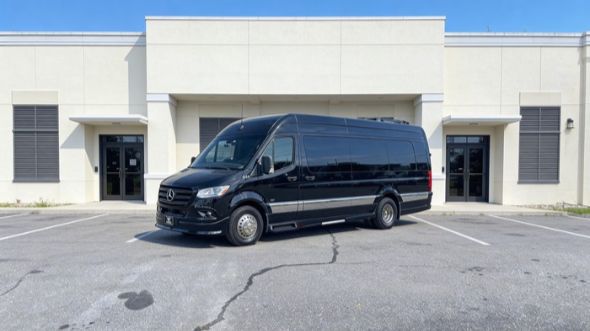 niagara falls concert sprinter van rental