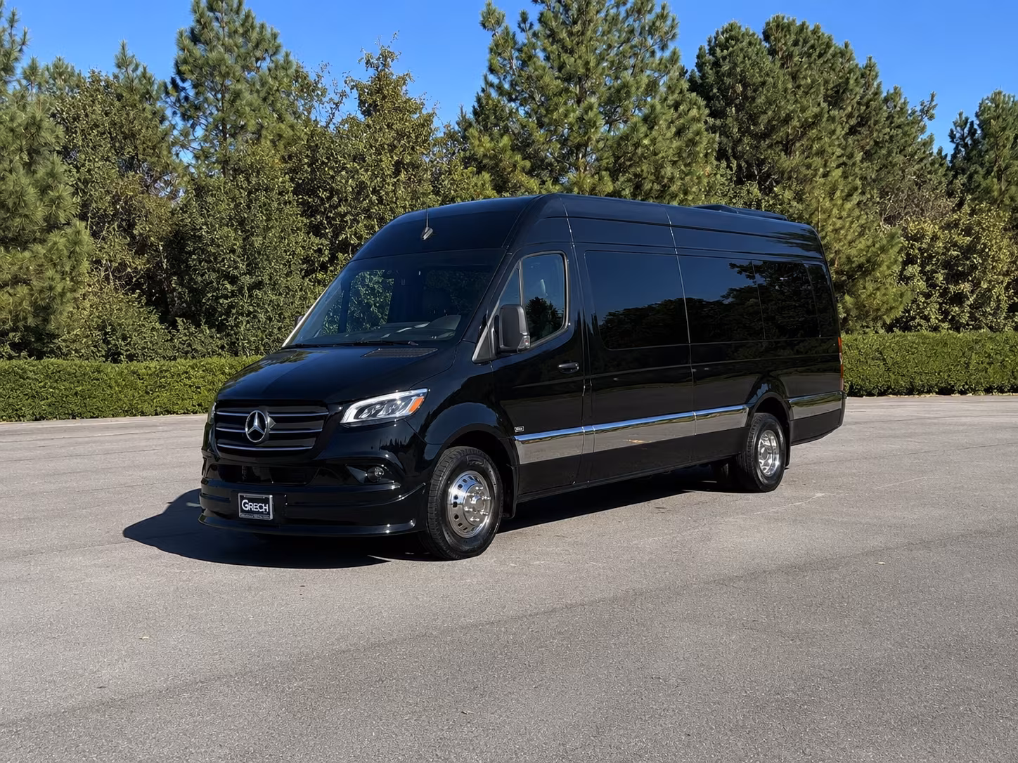 20 passenger sprinter van