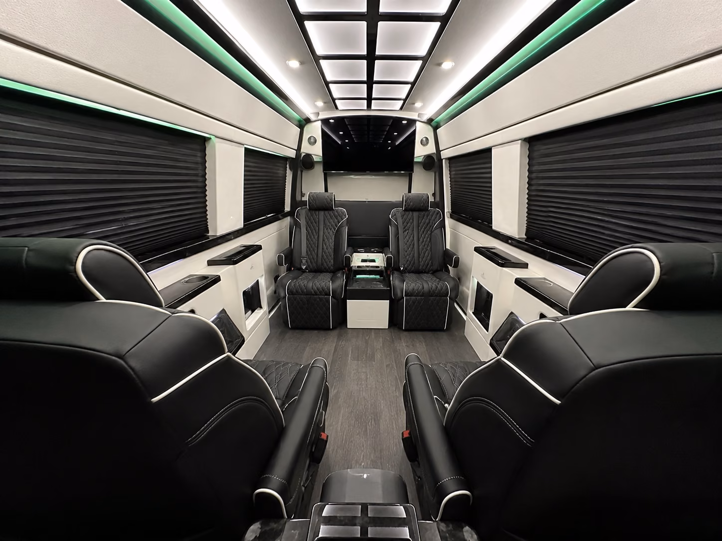 rochester 10 passenger sprinter van inside